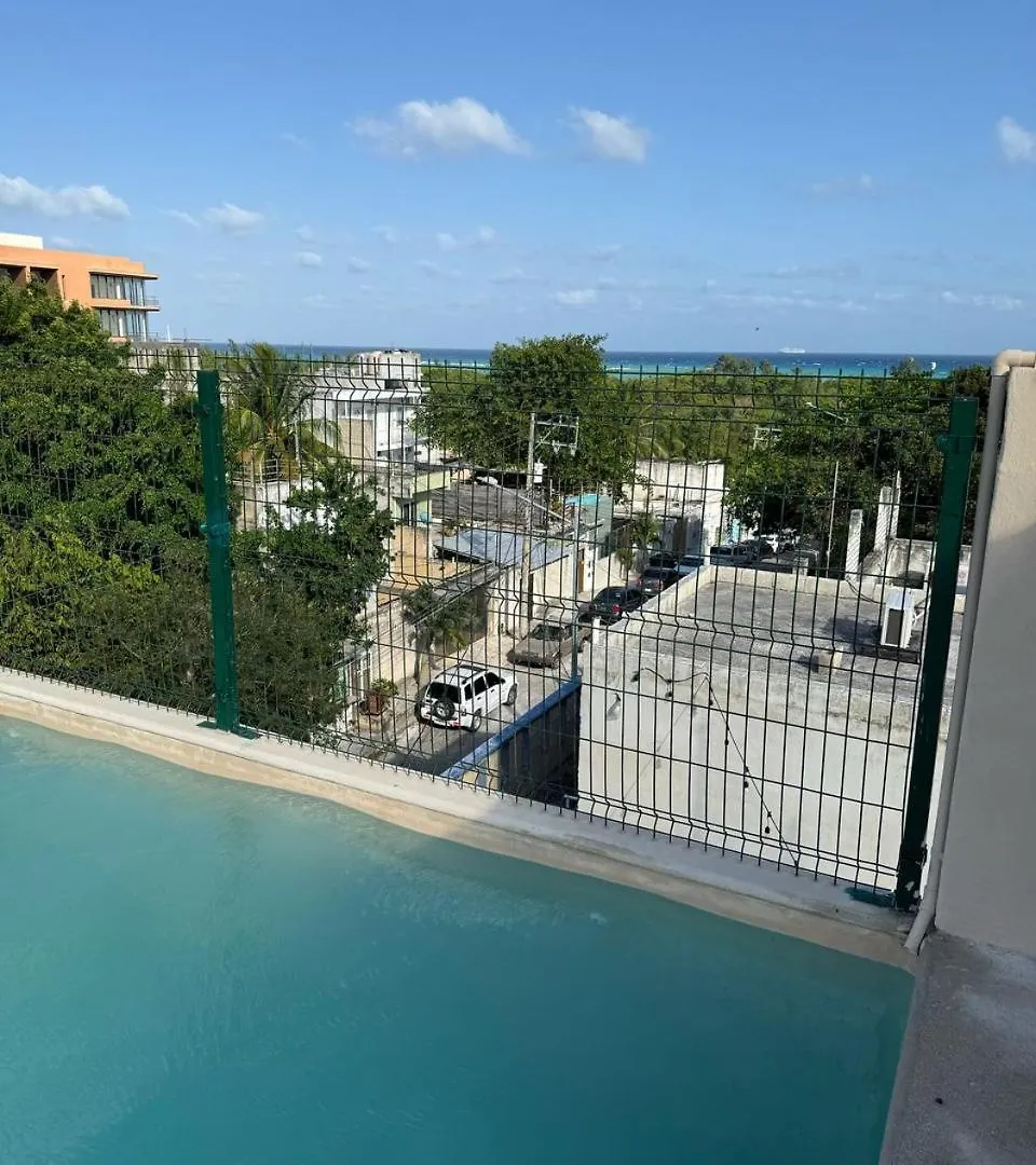 Appartamento Torre 70, Departamento 12 Playa del Carmen 0*,